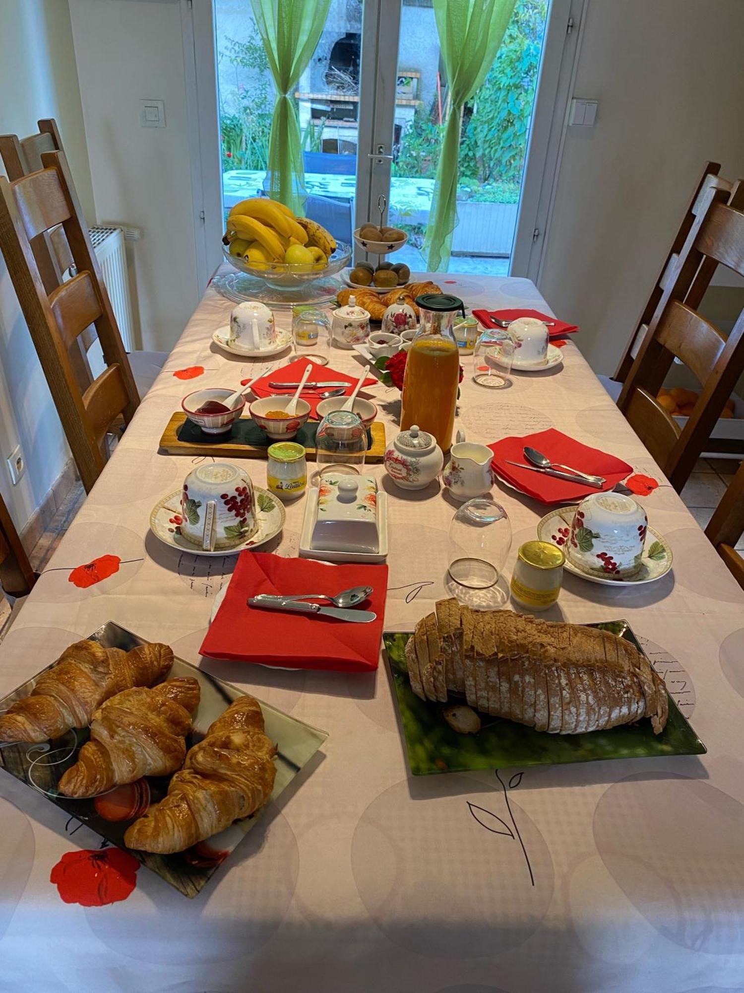 Le Clos D'Herblay Chambres D'Hotes Esterno foto